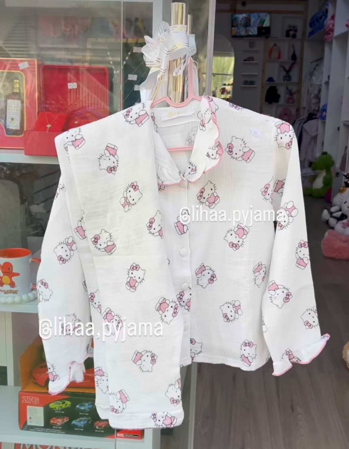 Pyjama hello kitty