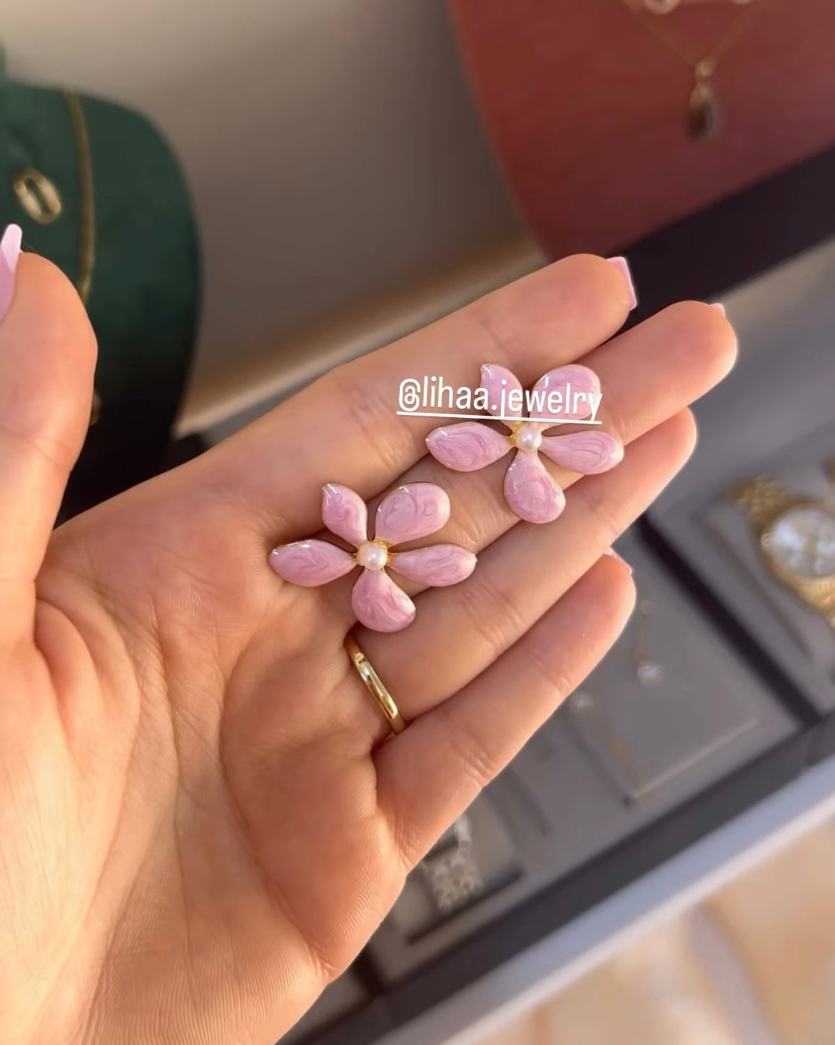 Boucles d'oreilles fleur rose