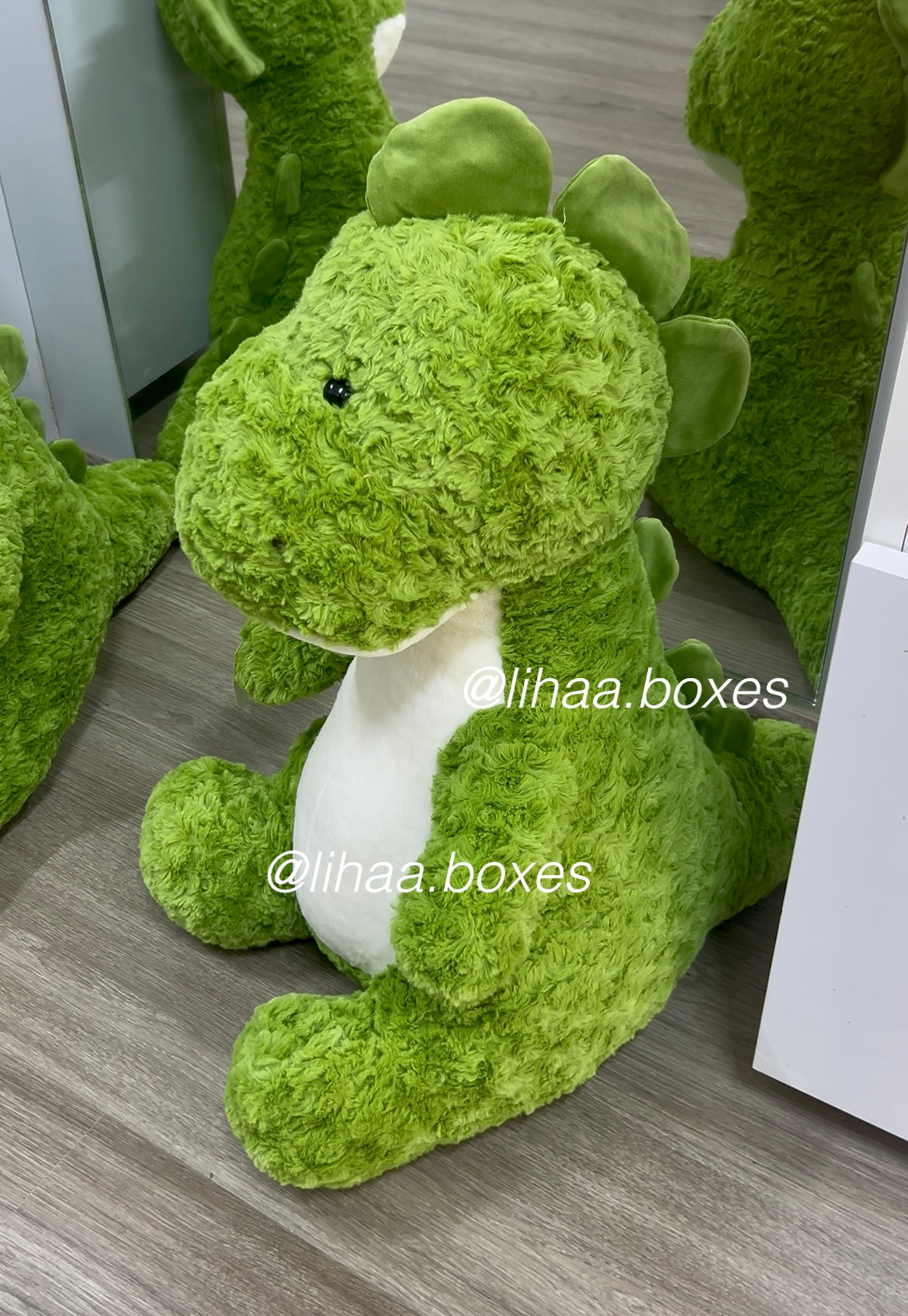 Peluche dino
