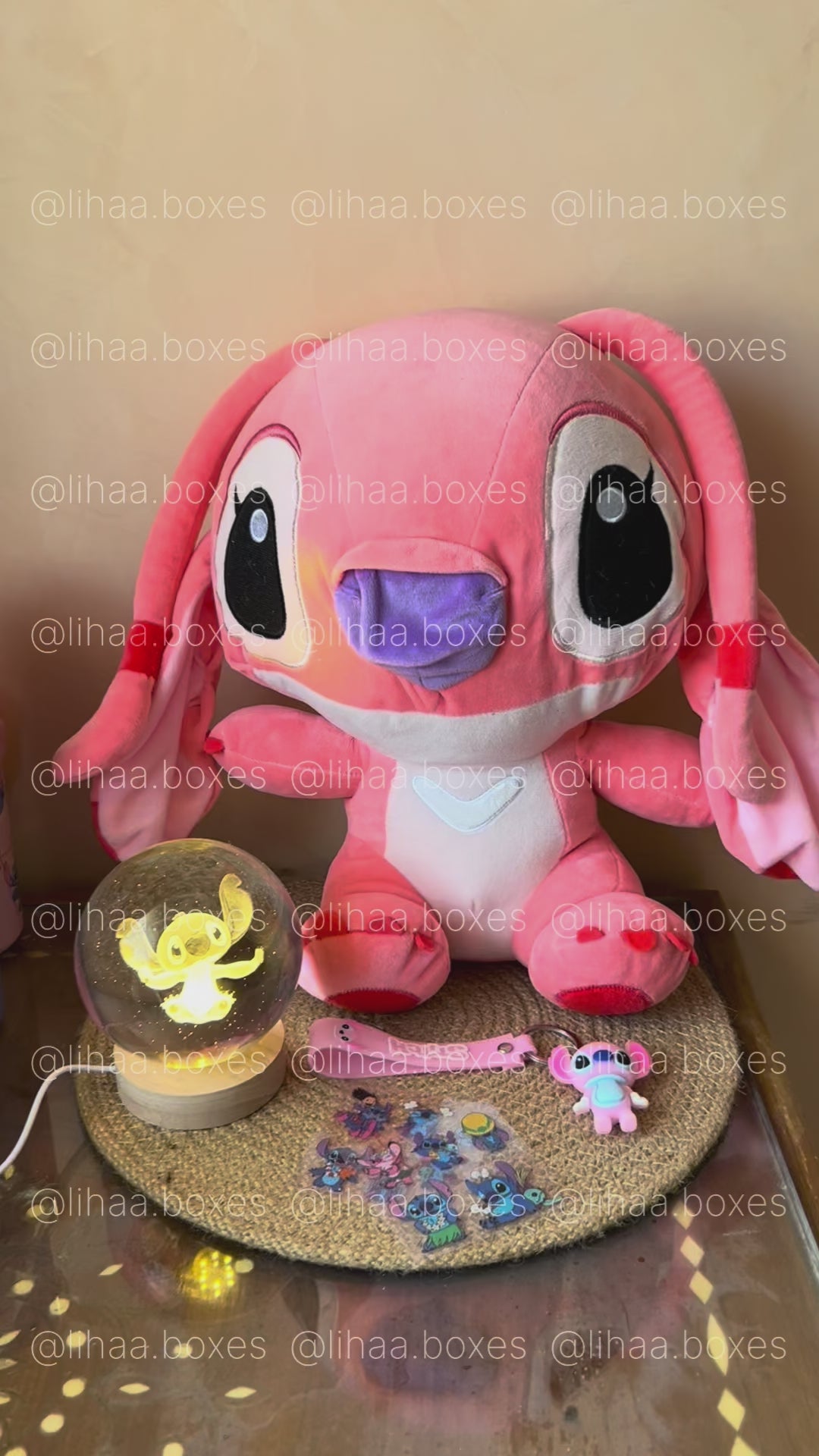 Pack angel 30cm + lampe + cadeau ( porte cle + stickers )