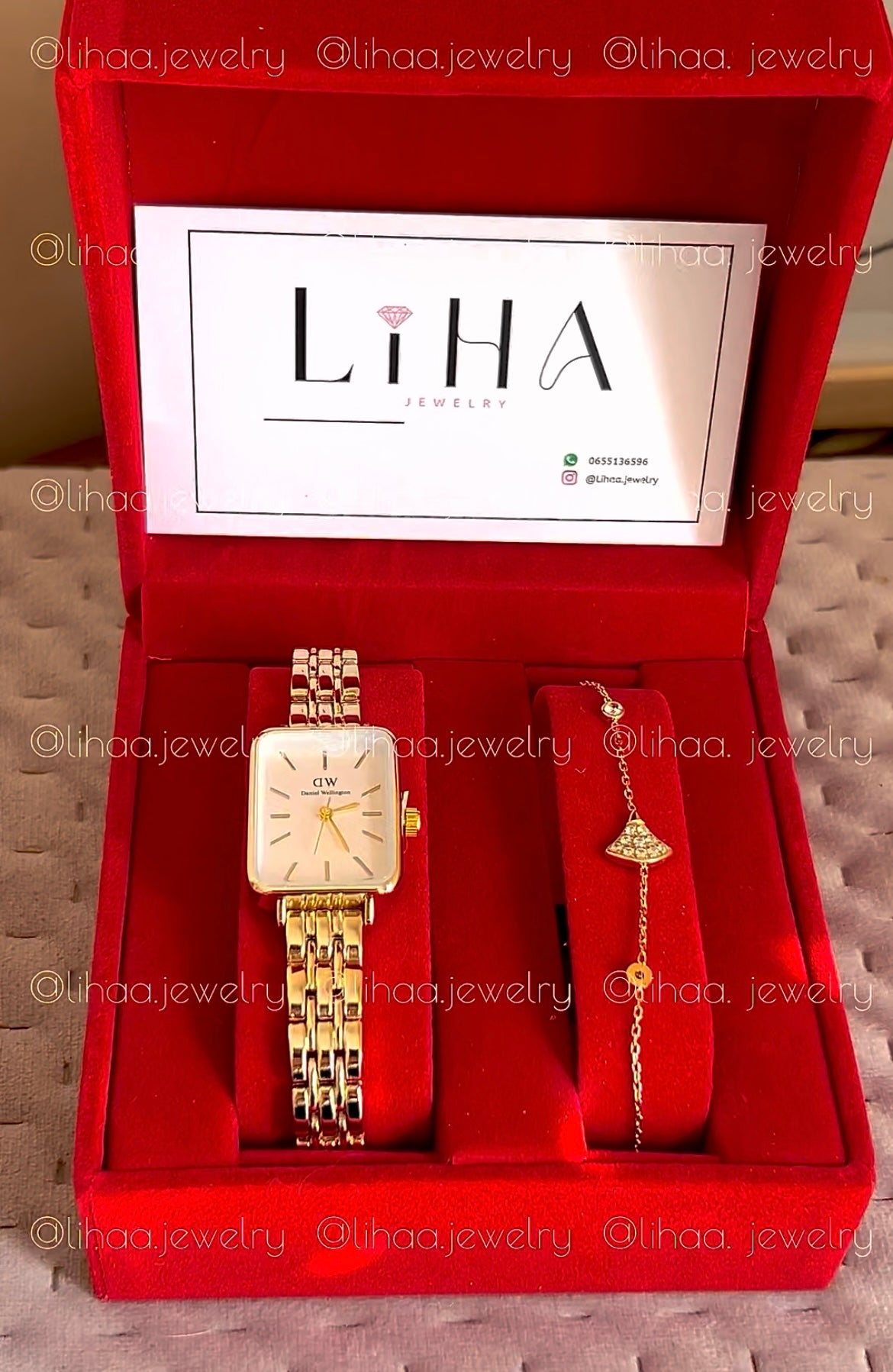 Montre plaque or + gourmette